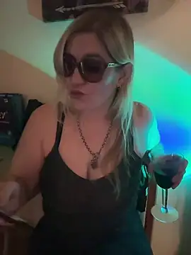 Snapshot of Granlady7 chatting on 25, 4, 2026 Granlady7 online show from 25, 4, 2026