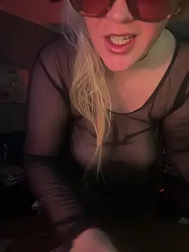 Snapshot of Granlady7 chatting on 30, 4, 2026 Granlady7 online show from 30, 4, 2026