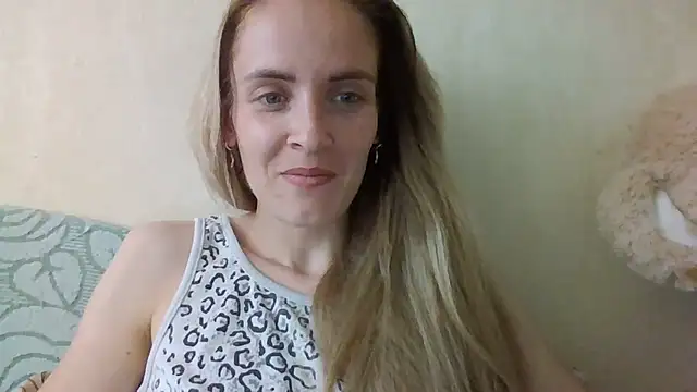 Snapshot of JayeTyler chatting on 18, 6, 2026 JayeTyler online show from 18, 6, 2026
