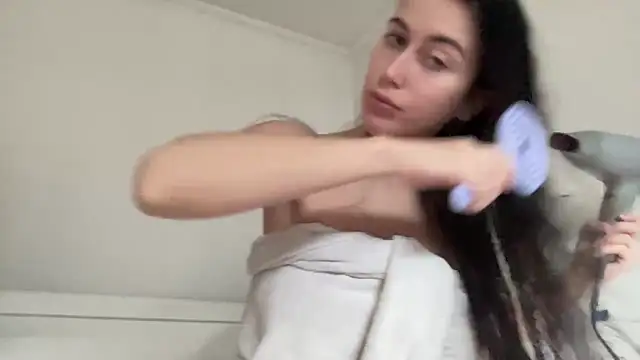 Snapshot of Talyo19 chatting on 13, 2, 2026 Talyo19 online show from 13, 2, 2026