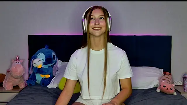 MissEmilyMiller online show from 29, 9, 2025