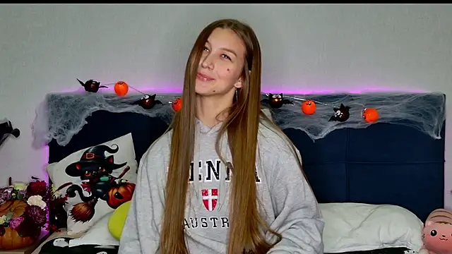 MissEmilyMiller online show from 3, 11, 2025