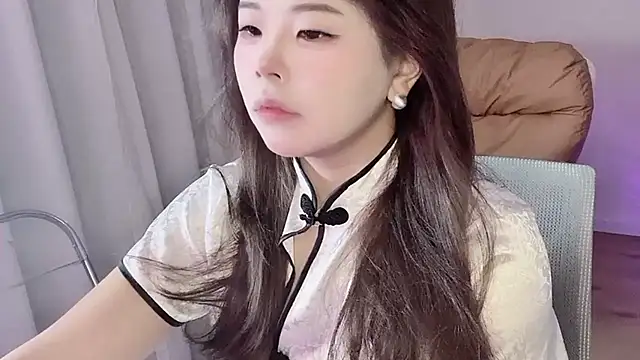 xiaotanbaby online show from 11, 11, 2025