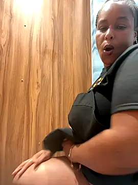 Snapshot of yummy0322 chatting on 10, 9, 2025 yummy0322 online show from 10, 9, 2025