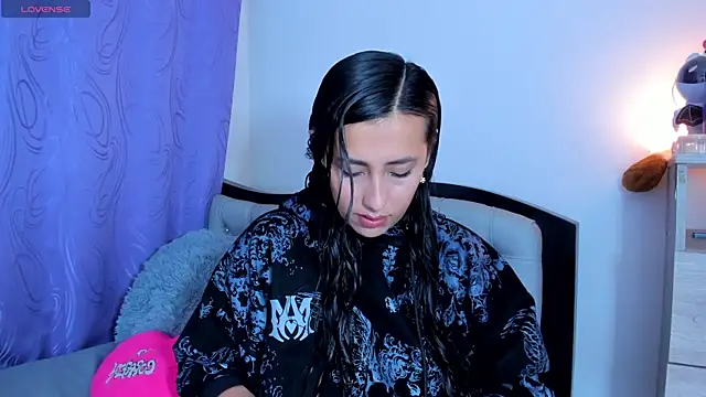 my aleja  online show from 11, 4, 2026