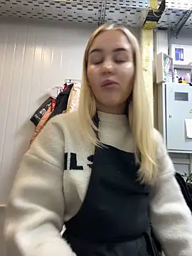 Snapshot of CandyVice chatting on 9, 10, 2025 CandyVice online show from 9, 10, 2025