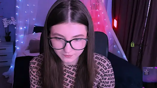 lissa night online show from 19, 12, 2025