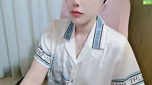 Snapshot of HanaYourlove chatting on 25, 9, 2025 HanaYourlove online show from 25, 9, 2025