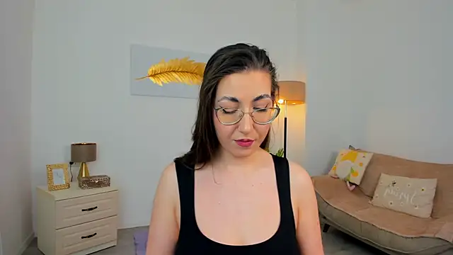 Kylie Kathy online show from 7, 4, 2026