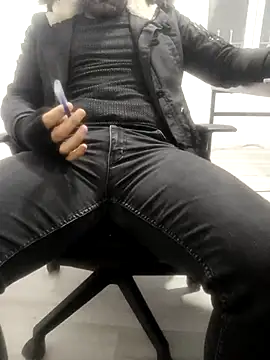 Snapshot of Yaman_33 chatting on 8, 1, 2026 Yaman 33 online show from 8, 1, 2026