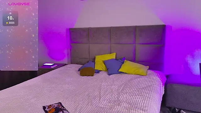 Snapshot of Ailita chatting on 17, 10, 2025 Ailita online show from 17, 10, 2025