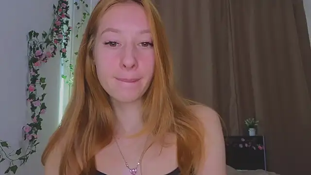 Candy Flosse online show from 8, 10, 2025