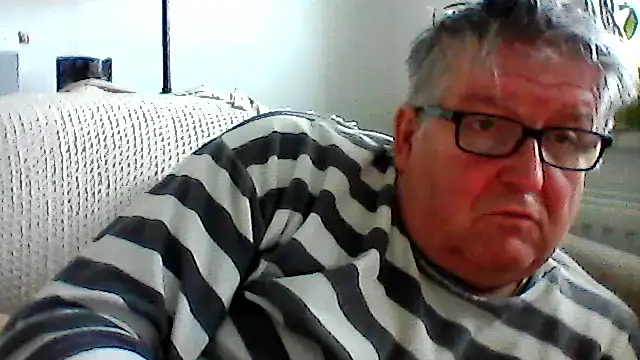 Snapshot of Dicks58Tracey chatting on 23, 11, 2025 Dicks58Tracey online show from 23, 11, 2025