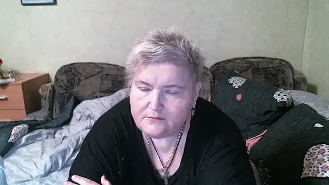 Snapshot of Lana555 chatting on 4, 4, 2026 Lana555 online show from 4, 4, 2026