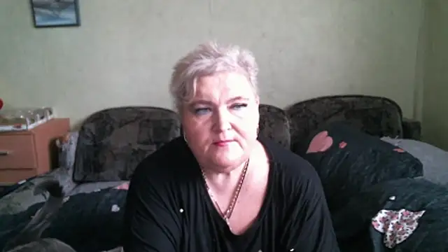 Snapshot of Lana555 chatting on 8, 4, 2026 Lana555 online show from 8, 4, 2026