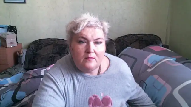 Snapshot of Lana555 chatting on 8, 5, 2026 Lana555 online show from 8, 5, 2026