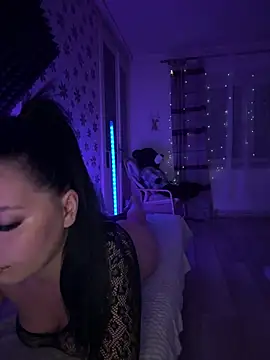 Snapshot of Mihadttraf chatting on 4, 2, 2026 Mihadttraf online show from 4, 2, 2026