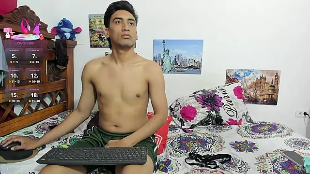 Snapshot of Roxana_Tony chatting on 17, 1, 2026 Roxana Tony online show from 17, 1, 2026