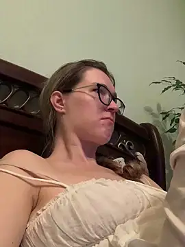 Snapshot of Jugira chatting on 19, 9, 2025 Jugira online show from 19, 9, 2025