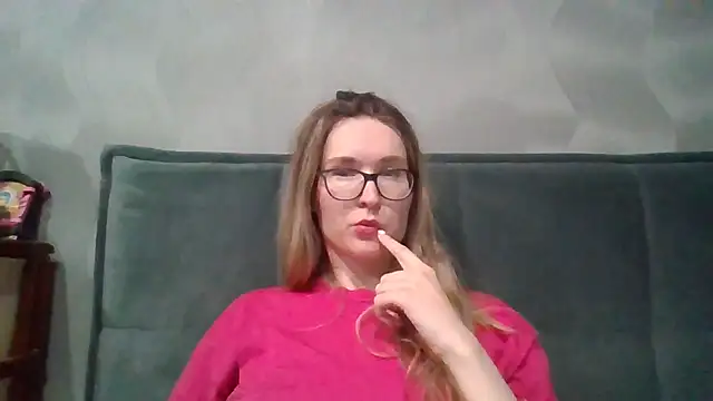 Snapshot of Jugira chatting on 30, 9, 2025 Jugira online show from 30, 9, 2025