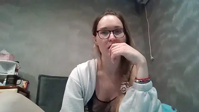 Snapshot of Jugira chatting on 5, 10, 2025 Jugira online show from 5, 10, 2025