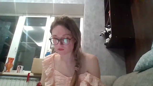Snapshot of Jugira chatting on 19, 4, 2026 Jugira online show from 19, 4, 2026