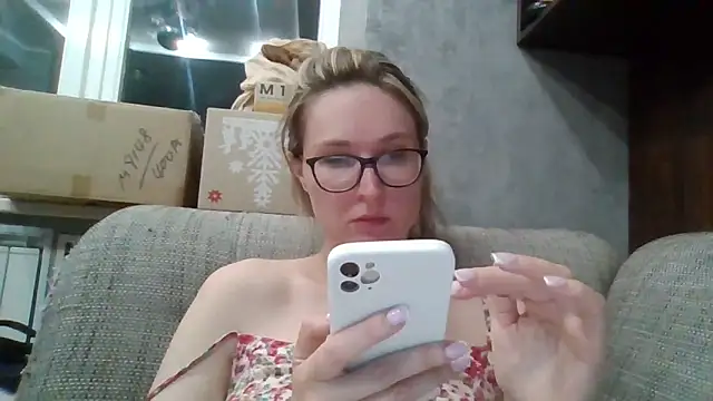 Snapshot of Jugira chatting on 25, 5, 2026 Jugira online show from 25, 5, 2026