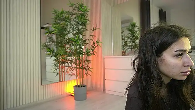 EmmaBlanco online show from 24, 3, 2026