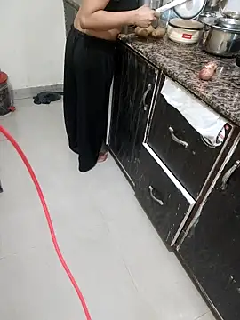 Snapshot of Pihu_Chopra chatting on 12, 10, 2025 Pihu Chopra online show from 12, 10, 2025