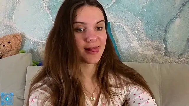 Snapshot of chloemilka chatting on 6, 6, 2026 chloemilka online show from 6, 6, 2026