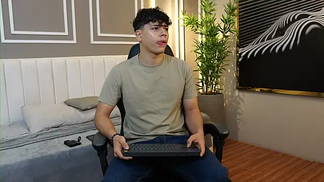 Ethan occonor online show from 5, 11, 2025