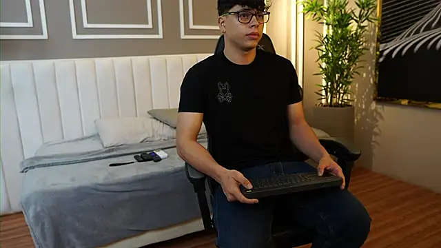 Ethan occonor online show from 6, 11, 2025