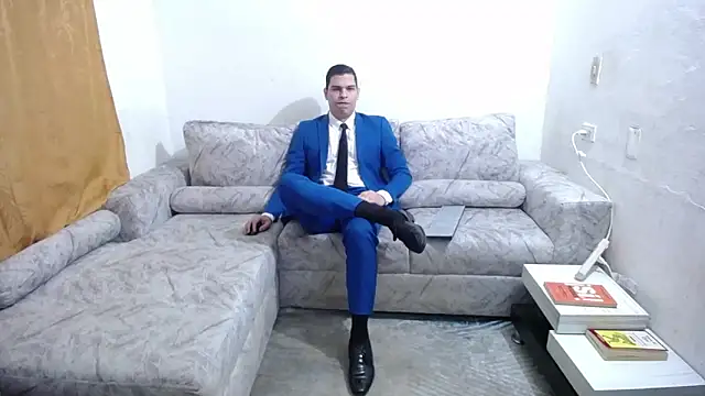 Victor Maitland online show from 31, 10, 2025