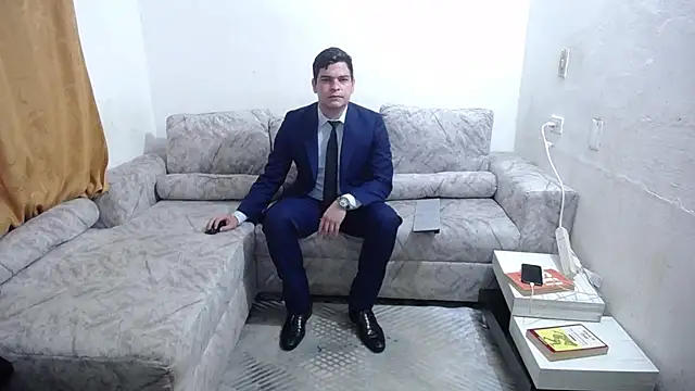 Victor Maitland online show from 3, 3, 2026