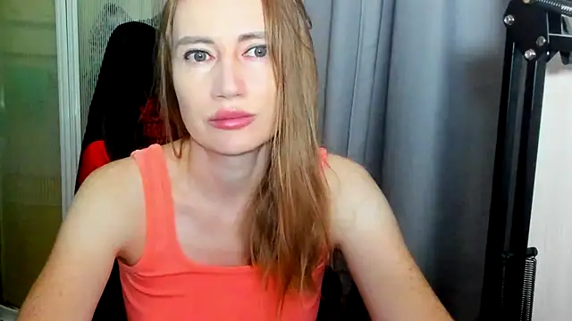 Snapshot of JessFoxxx chatting on 13, 6, 2026 JessFoxxx online show from 13, 6, 2026
