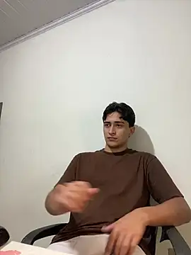 Snapshot of Tavinho067 chatting on 18, 4, 2026 Tavinho067 online show from 18, 4, 2026
