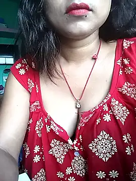 Snapshot of Desi_couple305 chatting on 18, 9, 2025 Desi couple305 online show from 18, 9, 2025