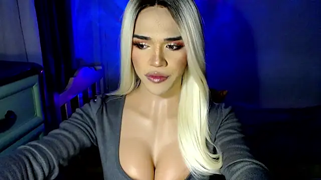 lusciousgirlx online show from 2, 12, 2025