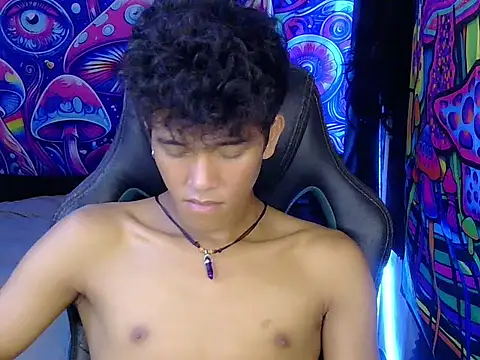 Snapshot of kenbigcockxx chatting on 6, 6, 2026 kenbigcockxx online show from 6, 6, 2026