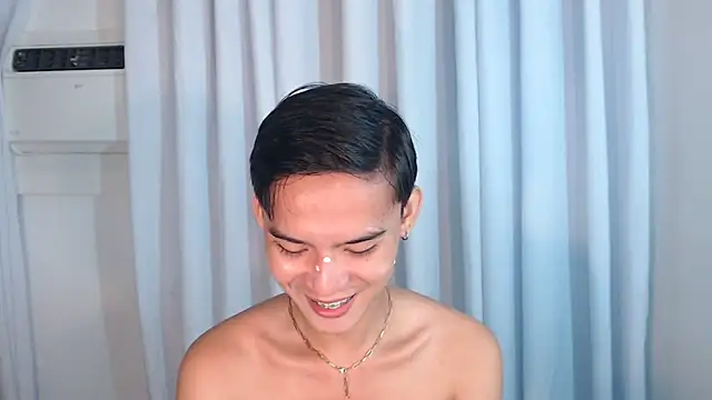 Snapshot of asian_dai chatting on 24, 11, 2025 asian dai online show from 24, 11, 2025