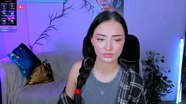 Snapshot of miki-niki chatting on 6, 10, 2025 miki-niki online show from 6, 10, 2025