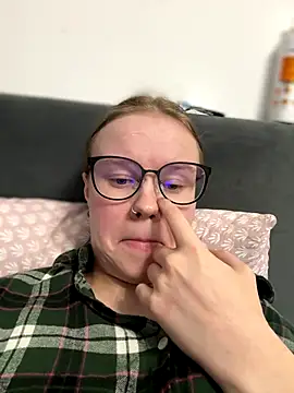  CherryBloom  online show from 21, 9, 2025