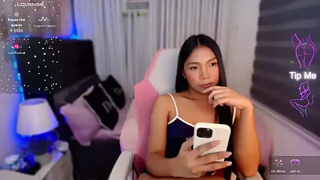 Snapshot of naughtyjayde chatting on 28, 4, 2026 naughtyjayde online show from 28, 4, 2026