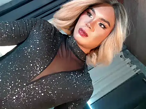 Snapshot of Unholytemptress chatting on 4, 11, 2025 Unholytemptress online show from 4, 11, 2025