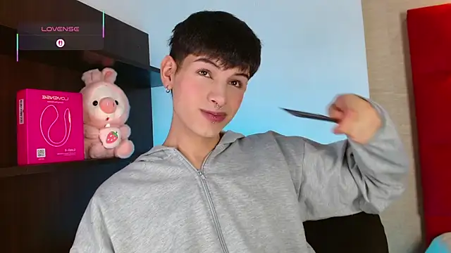 Ezra Storm online show from 11, 11, 2025