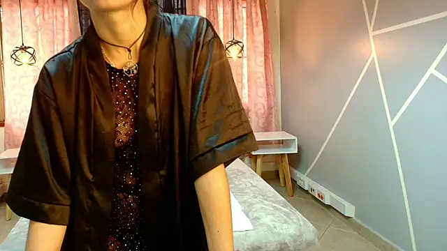 Snapshot of Mia_Holly__ chatting on 10, 10, 2025 Mia Holly online show from 10, 10, 2025