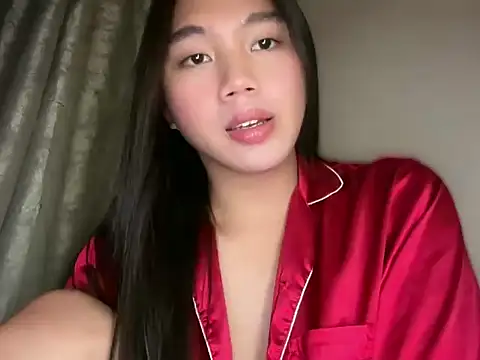 Snapshot of kat_mire chatting on 14, 6, 2026 kat mire online show from 14, 6, 2026