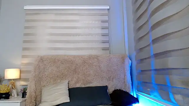 Snapshot of lovelychanel69xx chatting on 10, 10, 2025 lovelychanel69xx online show from 10, 10, 2025