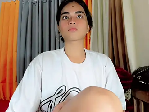 Snapshot of emerald_greysonxx chatting on 23, 2, 2026 emerald greysonxx online show from 23, 2, 2026