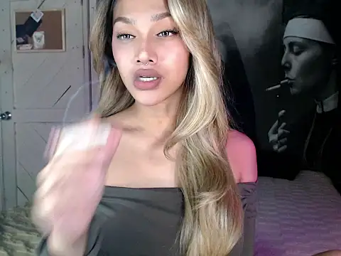 itsmekarinaaa online show from 31, 3, 2026